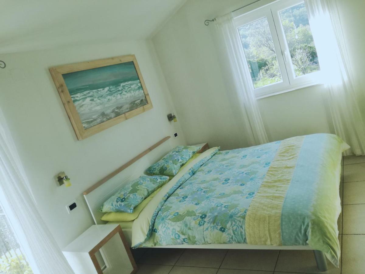 Apartments Villa Ina Brseč エクステリア 写真